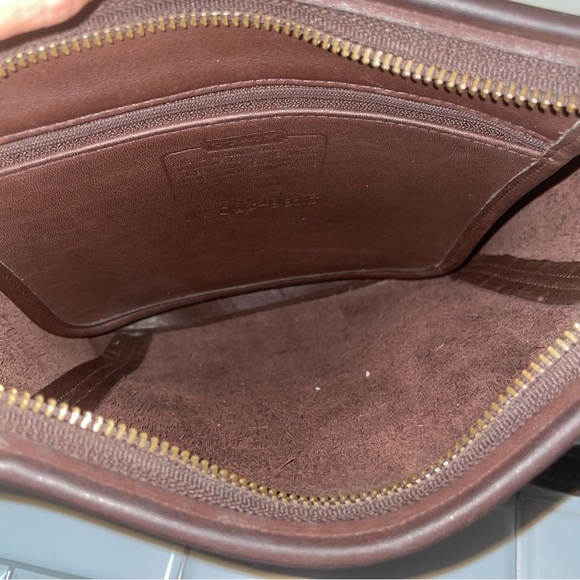 Coach Legacy Slim Duffle Vintage Mahogany Brown Bag *Missing hang tag* - Picture 7 of 8